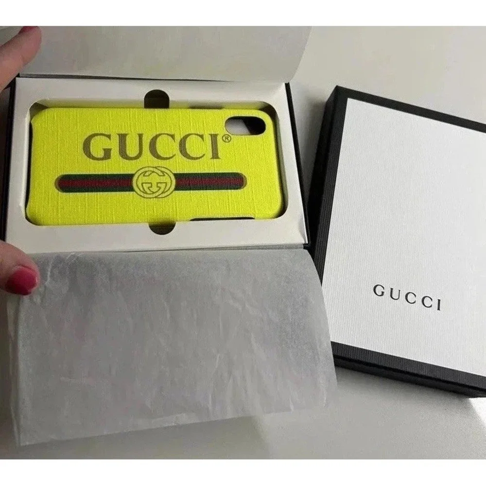 Gucci Spellout Box & Fluorescent Yellow iPhone X Textured Case Retro Logo